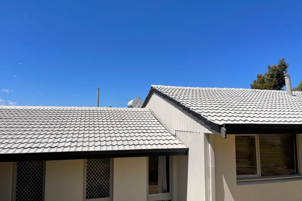 Perth roof with Colorbond Dune Dulux Acratex coating