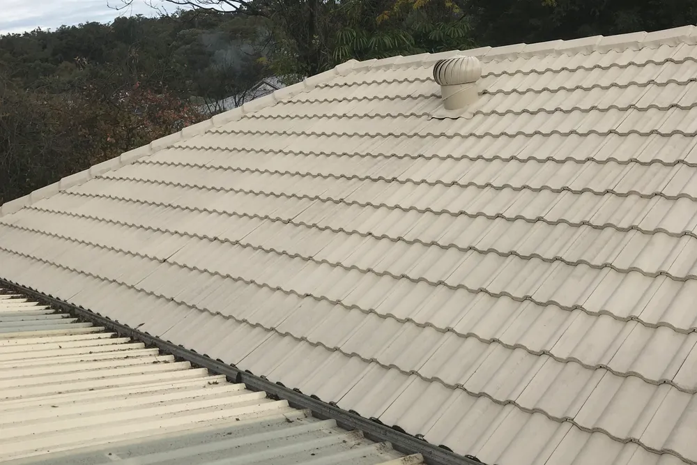 Perth roof with Colorbond Paperbark Dulux Acratex coating