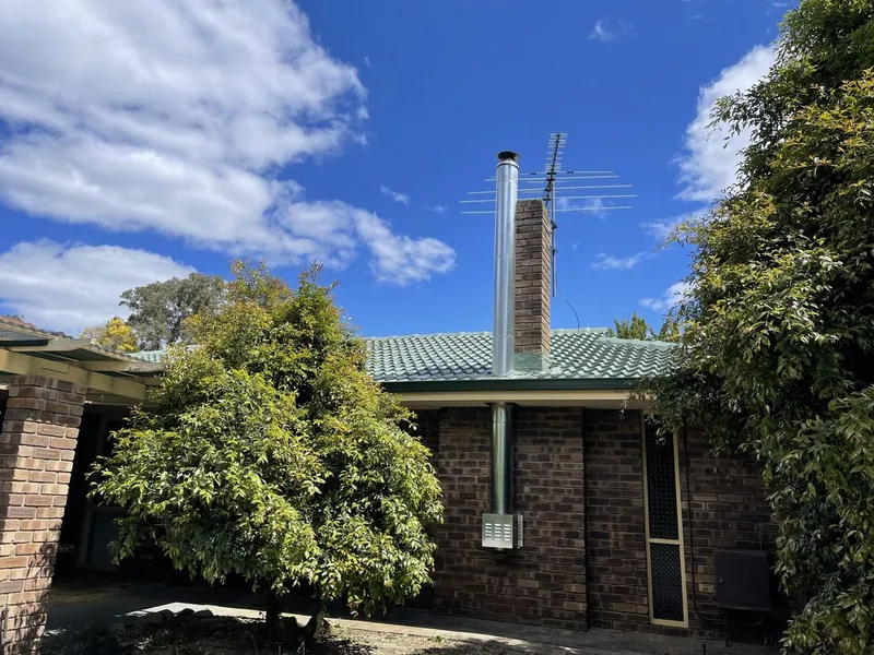 Perth roof with Rivergum Dulux Acratex coating - view 1