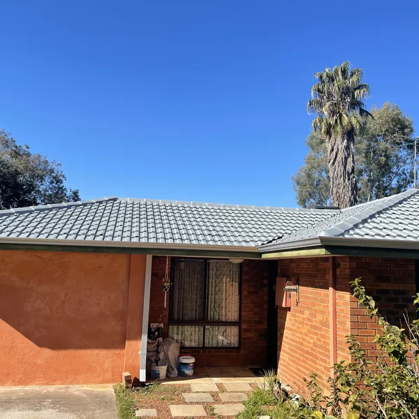 Perth roof with Colorbond Windspray Dulux Acratex coating