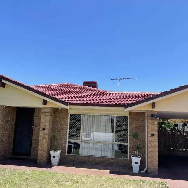 Perth roof with Colorbond Manor Red Dulux Acratex coating