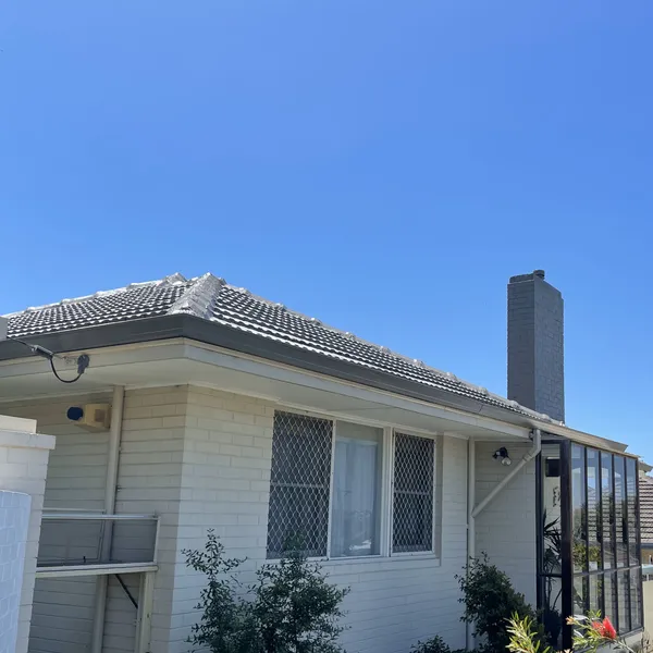 Perth roof with Colorbond Jasper Dulux Acratex coating