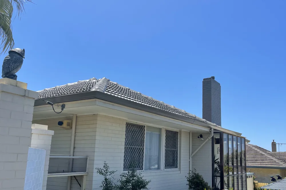 Perth roof with Colorbond Jasper Dulux Acratex coating