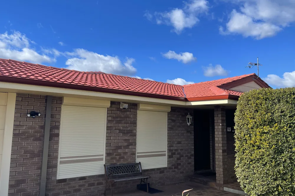Perth roof with Homestead Dulux Acratex coating