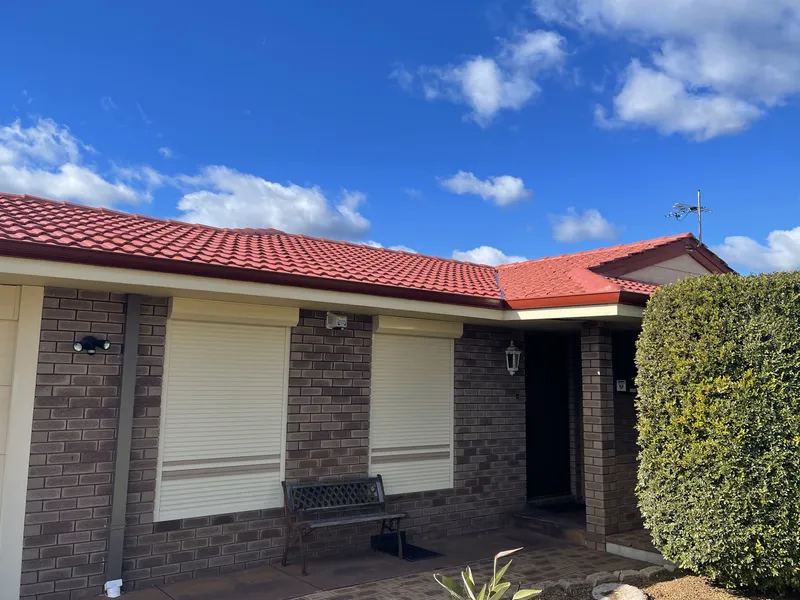 Perth roof with Homestead Dulux Acratex coating - view 2