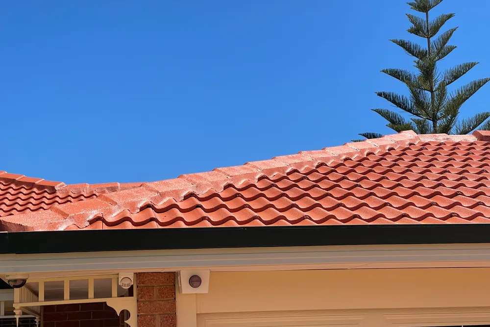 Perth roof with Terracotta Dulux Acratex coating