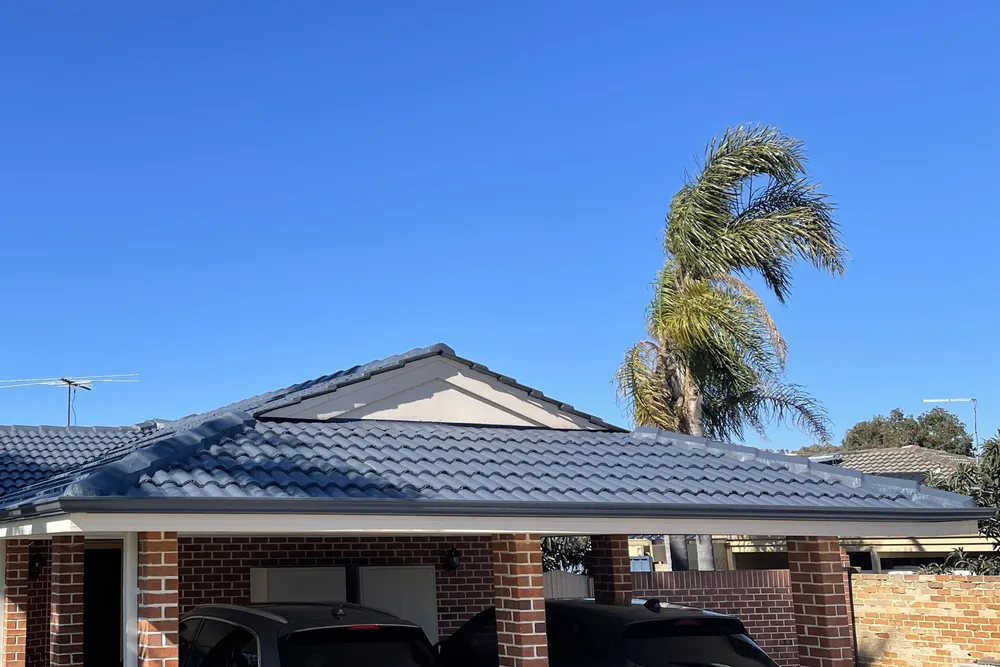 Perth roof with Colorbond Ironstone Dulux Acratex coating